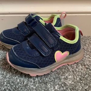 Carters Blue Heart Toddler Light Up Shoes Size 5